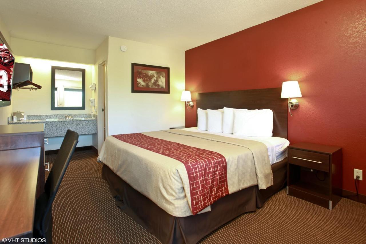 Red Roof Inn Мичиган Сити Екстериор снимка