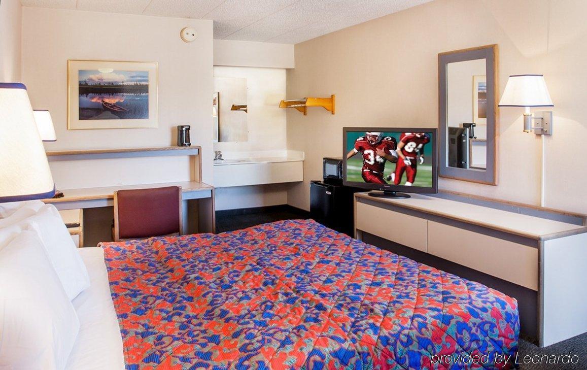 Red Roof Inn Мичиган Сити Екстериор снимка